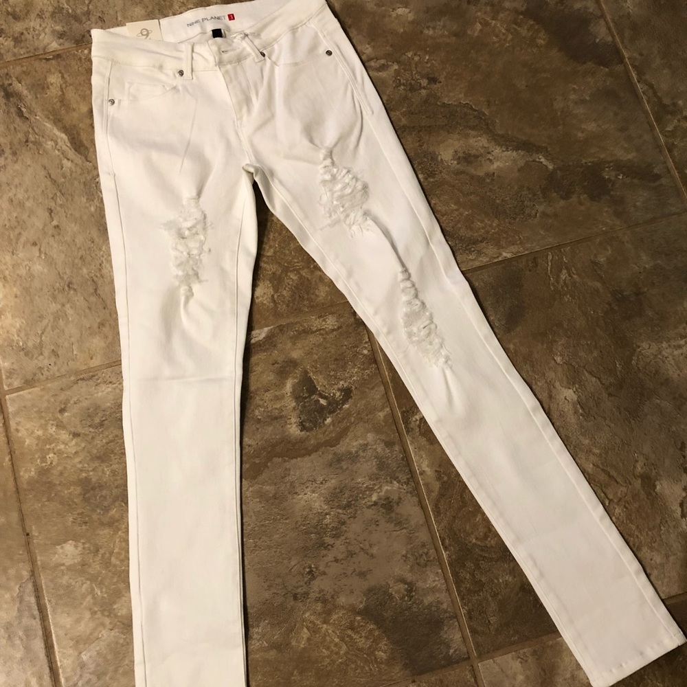 Nine Planet Super Skinny Jeans! NWT!